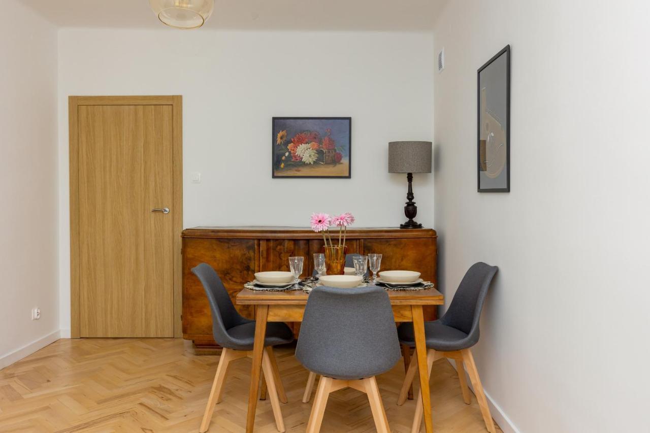 Tasteful Apartment In Warsaw City Center By Noclegi Renters Exterior foto